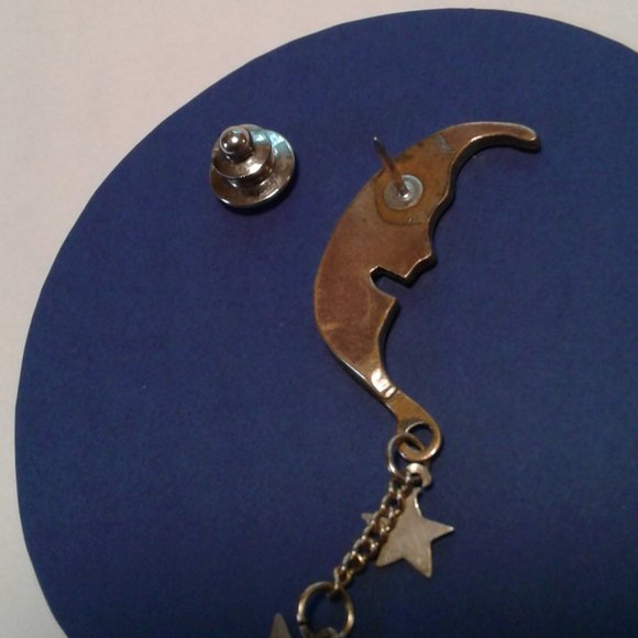 Handmade Moon & Stars Lapel Pin - Picture 5 of 5